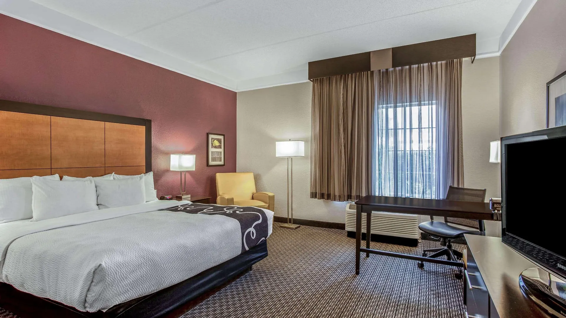 Hotel La Quinta By Wyndham Orlando Airport North