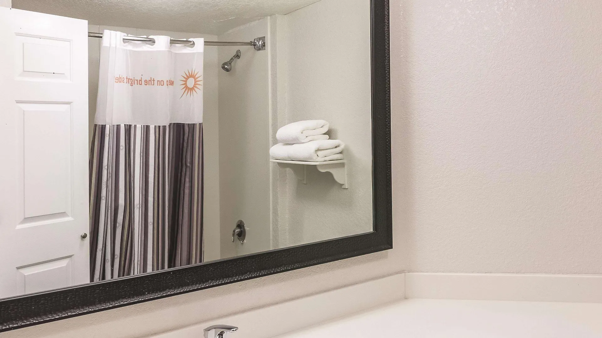 Hotel La Quinta By Wyndham Orlando Airport North