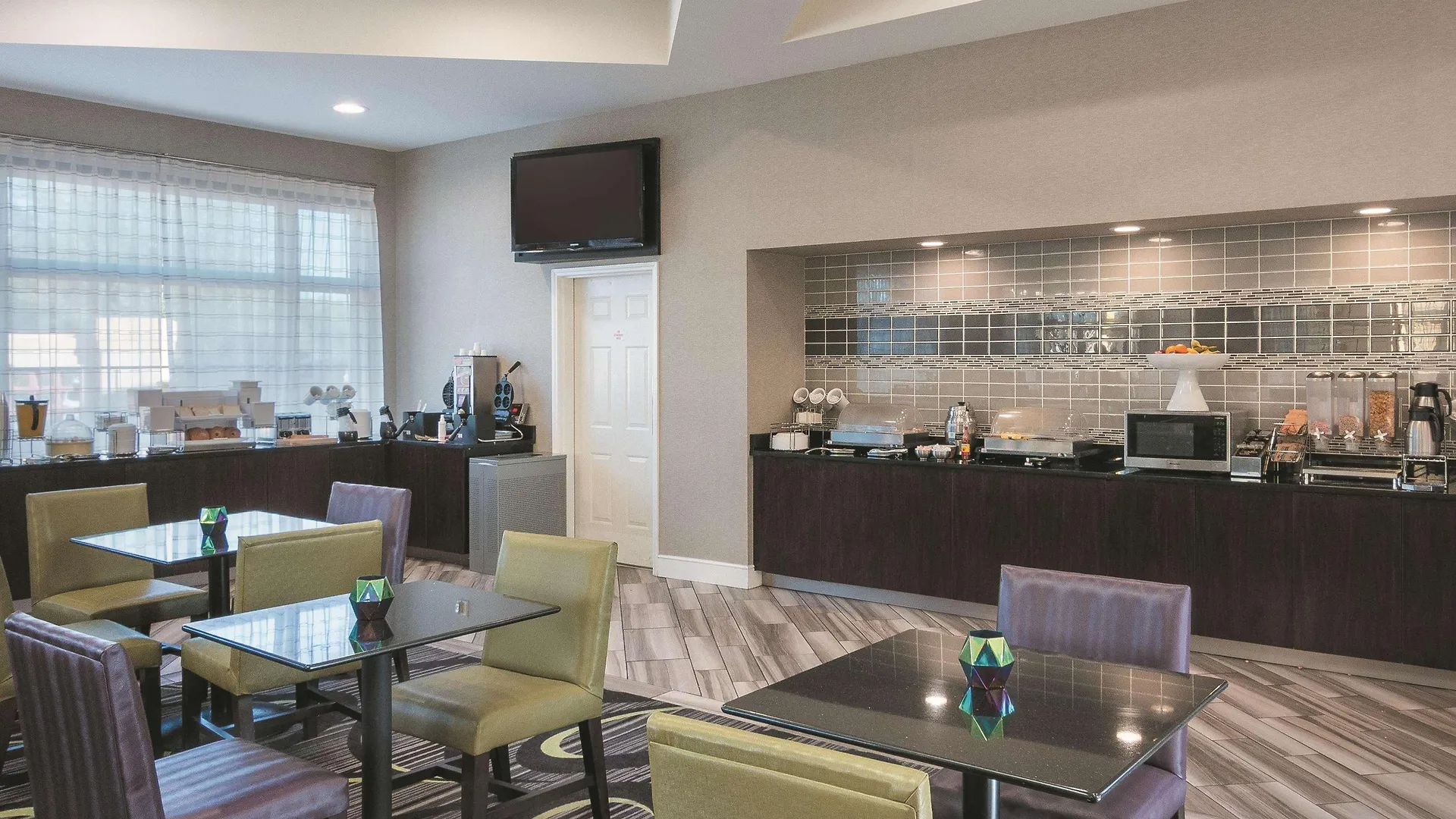 Hotel La Quinta By Wyndham Orlando Airport North