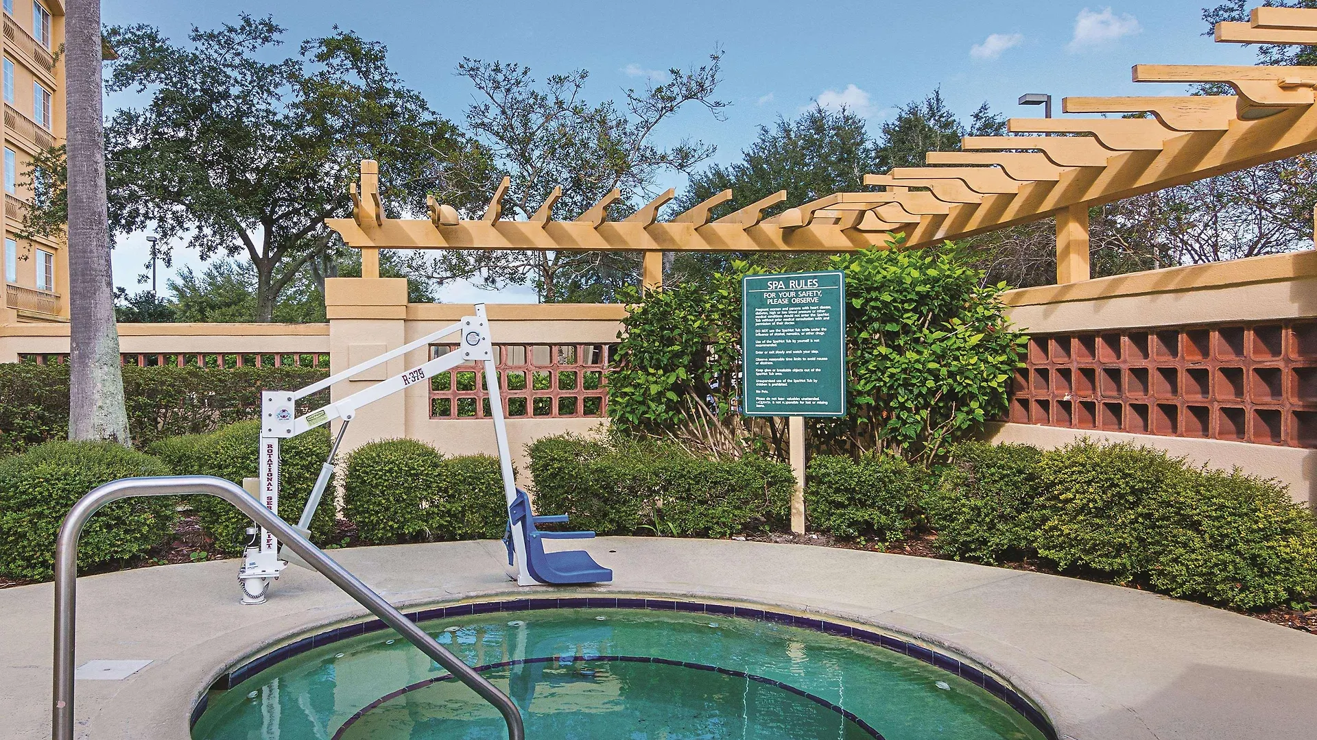 Hotel La Quinta By Wyndham Orlando Airport North