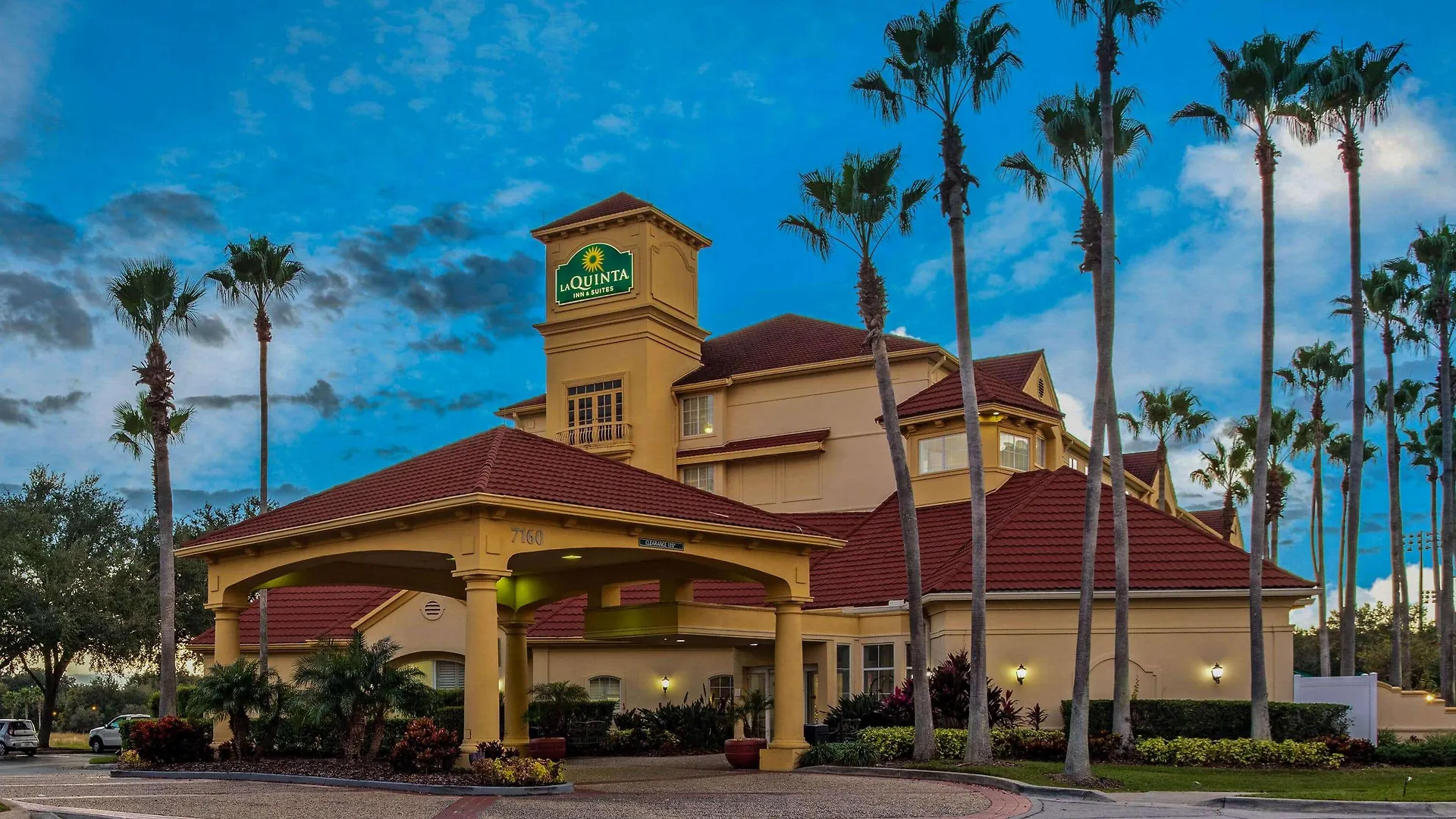 Hotel La Quinta By Wyndham Orlando Airport North 3*,